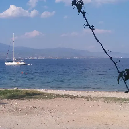 Tatil Evi Per Mare Loutra Oraias Elenis